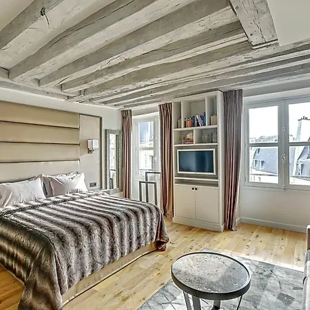 Luxury Louvre 4* Paryż