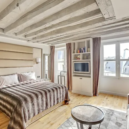 Luxury Louvre Szálloda Párizs