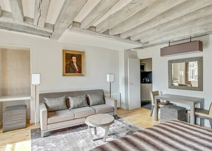 Luxury Louvre 4* פריז