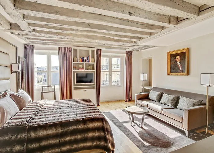 Luxury Louvre 4* パリ