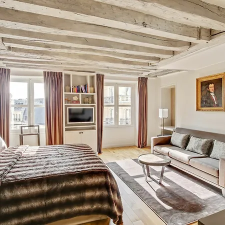 Luxury Louvre 4* Paryż